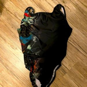 Capezio dancewear small Leotard